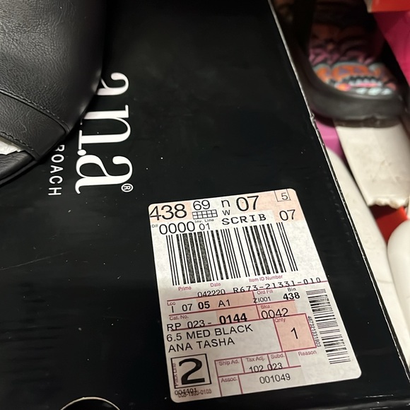 Ana - Picture 2 of 2